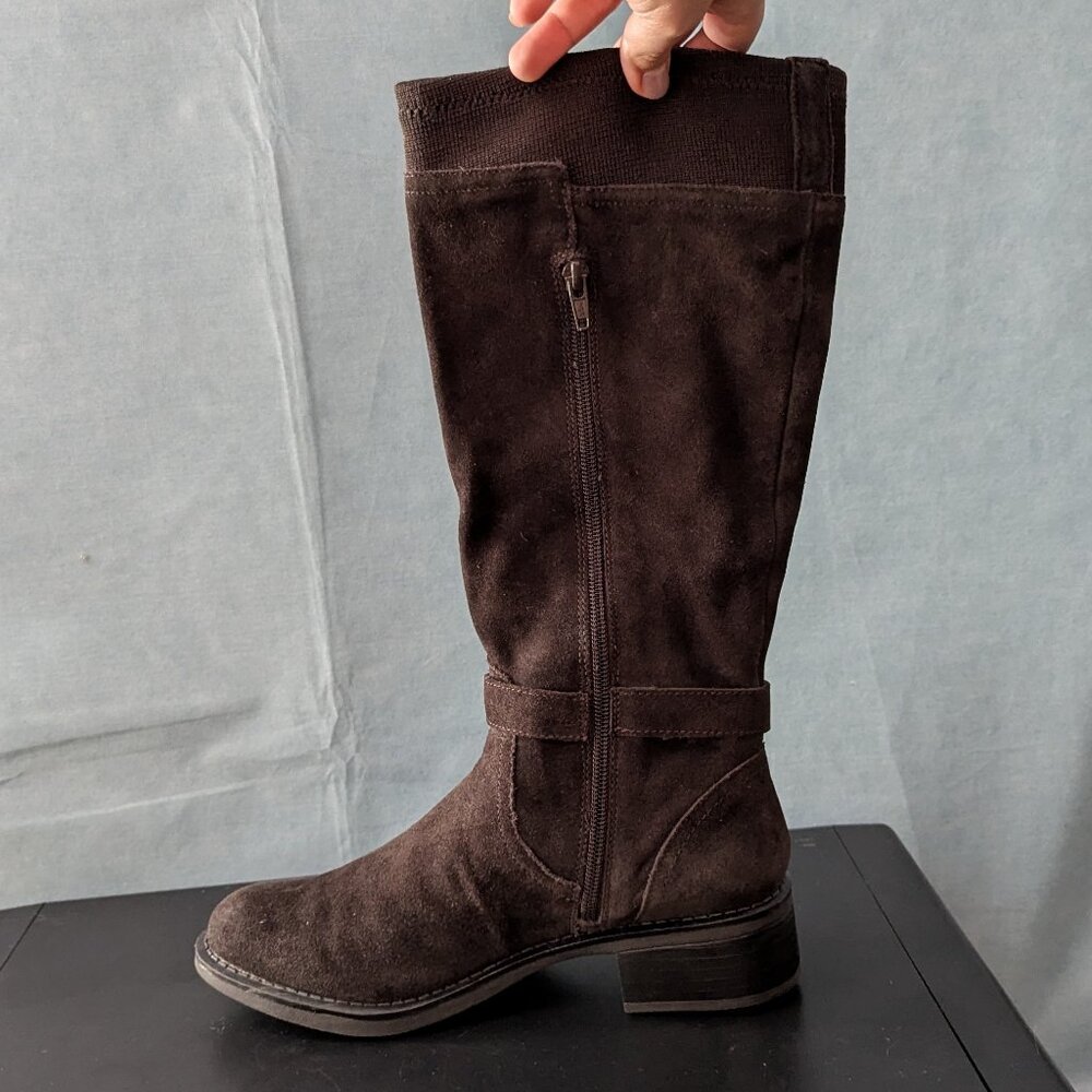 USED with Box Kelly & Katie Boots Women’s Sz 8.5m Brown Suede Boot